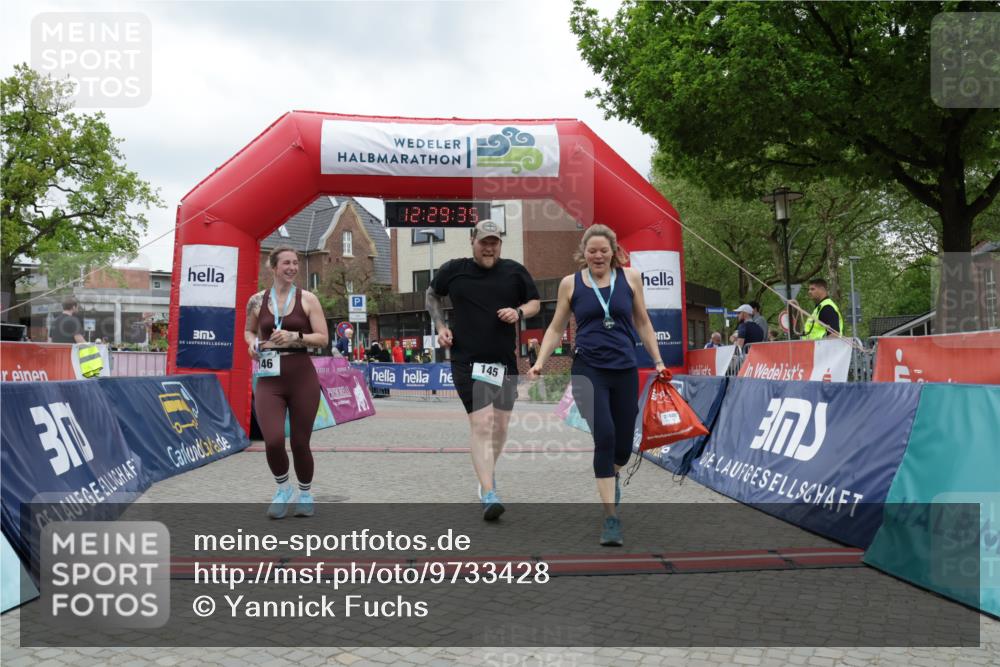 10.05.2026 - 8. Wedeler Halbmarathon Yannick Fuchs http://msf.ph/oto/9733428 10.05.2026 12:29:33 Ziel 145 meine-sportfotos.de