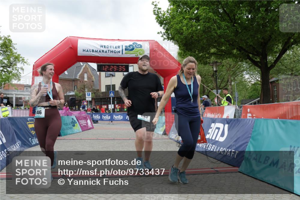10.05.2026 - 8. Wedeler Halbmarathon Yannick Fuchs http://msf.ph/oto/9733437 10.05.2026 12:29:33 Ziel 145 meine-sportfotos.de