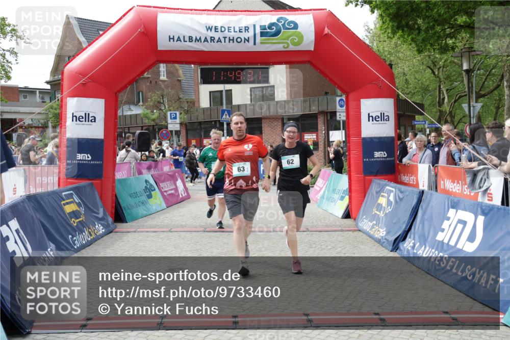 10.05.2026 - 8. Wedeler Halbmarathon Yannick Fuchs http://msf.ph/oto/9733460 10.05.2026 11:49:29 Ziel 62, 63, 432 meine-sportfotos.de