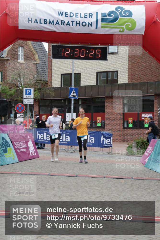 10.05.2026 - 8. Wedeler Halbmarathon Yannick Fuchs http://msf.ph/oto/9733476 10.05.2026 12:30:27 Ziel 1, 2 meine-sportfotos.de