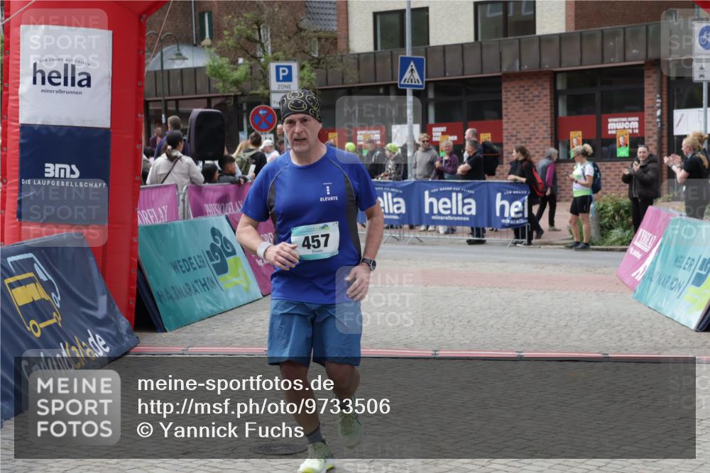 10.05.2026 - 8. Wedeler Halbmarathon Yannick Fuchs http://msf.ph/oto/9733506 10.05.2026 11:49:35 Ziel 432, 457 meine-sportfotos.de
