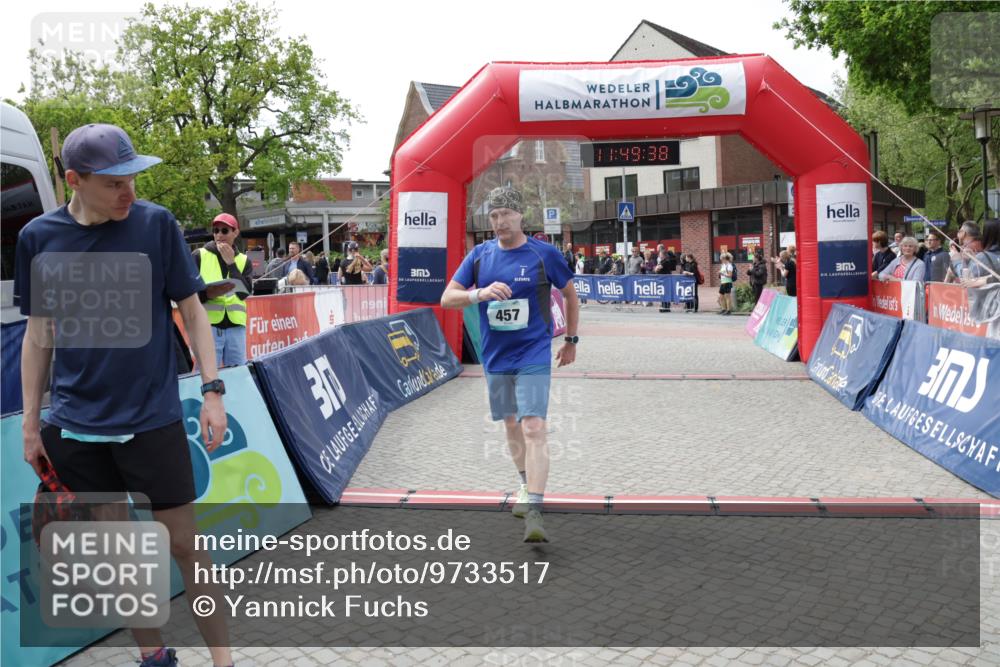 10.05.2026 - 8. Wedeler Halbmarathon Yannick Fuchs http://msf.ph/oto/9733517 10.05.2026 11:49:37 Ziel 457 meine-sportfotos.de