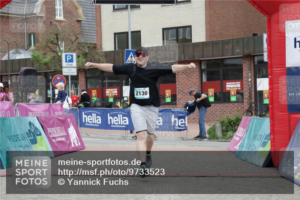 10.05.2026 - 8. Wedeler Halbmarathon Yannick Fuchs http://msf.ph/oto/9733523 10.05.2026 12:31:26 Ziel 2130 meine-sportfotos.de