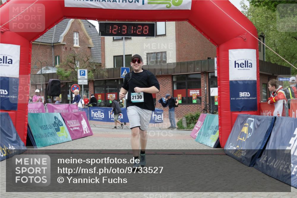 10.05.2026 - 8. Wedeler Halbmarathon Yannick Fuchs http://msf.ph/oto/9733527 10.05.2026 12:31:27 Ziel 2130 meine-sportfotos.de
