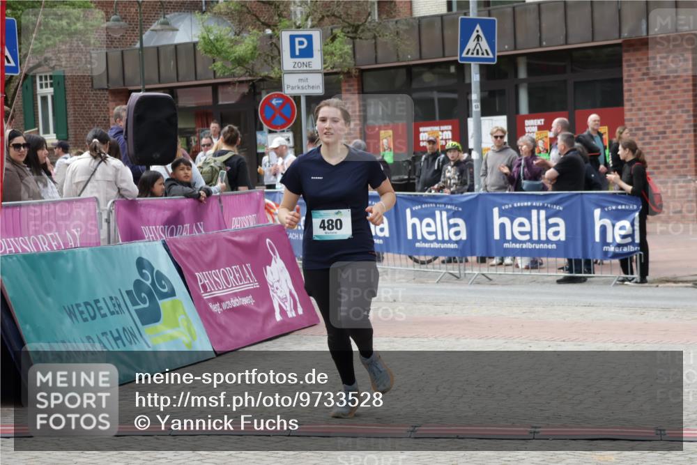10.05.2026 - 8. Wedeler Halbmarathon Yannick Fuchs http://msf.ph/oto/9733528 10.05.2026 11:49:42 Ziel 355, 480 meine-sportfotos.de