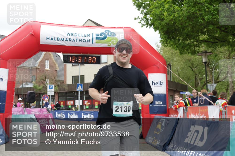 10.05.2026 - 8. Wedeler Halbmarathon Yannick Fuchs http://msf.ph/oto/9733538 10.05.2026 12:31:28 Ziel 2130 meine-sportfotos.de