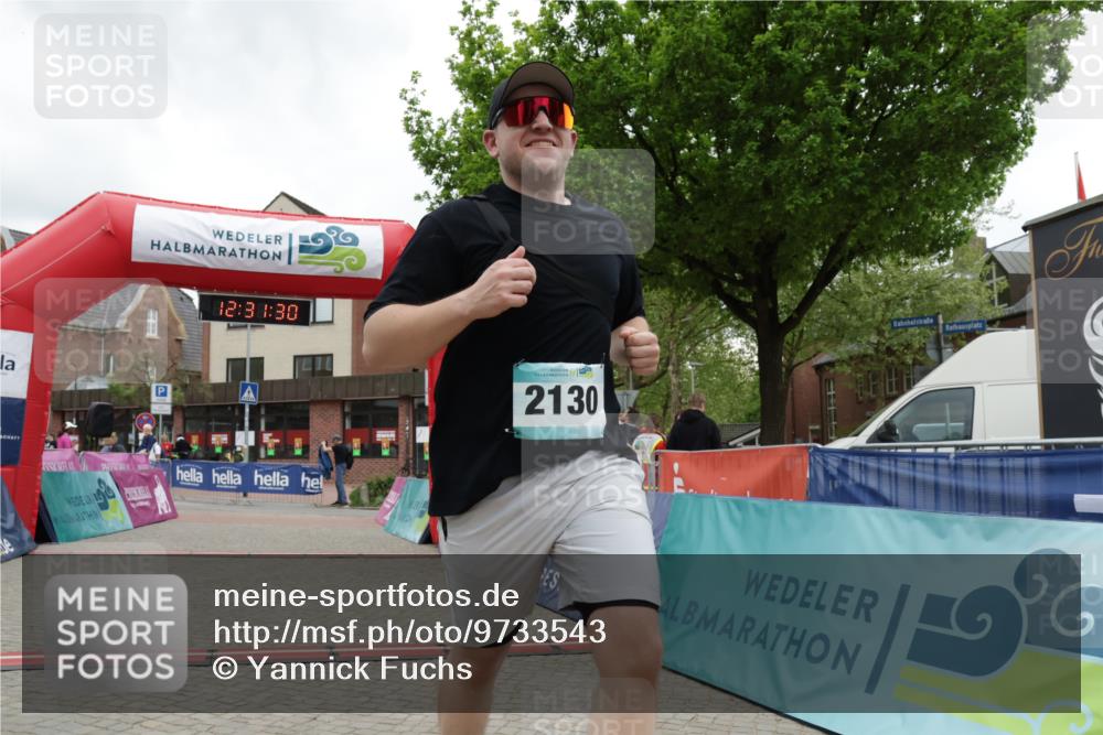 10.05.2026 - 8. Wedeler Halbmarathon Yannick Fuchs http://msf.ph/oto/9733543 10.05.2026 12:31:28 Ziel 2130 meine-sportfotos.de