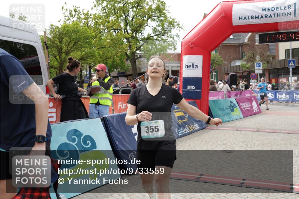 10.05.2026 - 8. Wedeler Halbmarathon Yannick Fuchs http://msf.ph/oto/9733559 10.05.2026 11:49:47 Ziel 355, 480, 736 meine-sportfotos.de