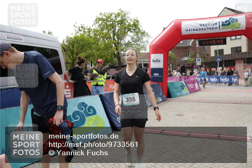 10.05.2026 - 8. Wedeler Halbmarathon Yannick Fuchs http://msf.ph/oto/9733561 10.05.2026 11:49:47 Ziel 355, 480, 736 meine-sportfotos.de