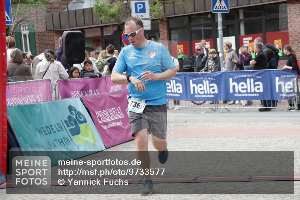10.05.2026 - 8. Wedeler Halbmarathon Yannick Fuchs http://msf.ph/oto/9733577 10.05.2026 11:49:50 Ziel 355, 736 meine-sportfotos.de