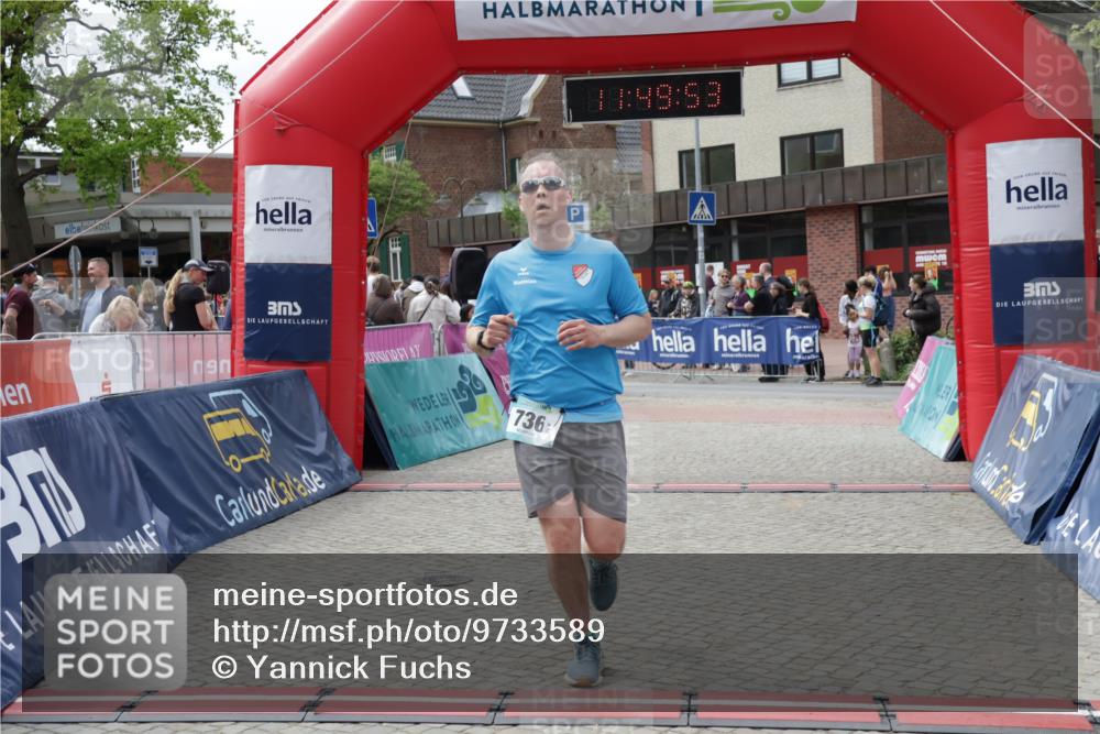 10.05.2026 - 8. Wedeler Halbmarathon Yannick Fuchs http://msf.ph/oto/9733589 10.05.2026 11:49:51 Ziel 736 meine-sportfotos.de