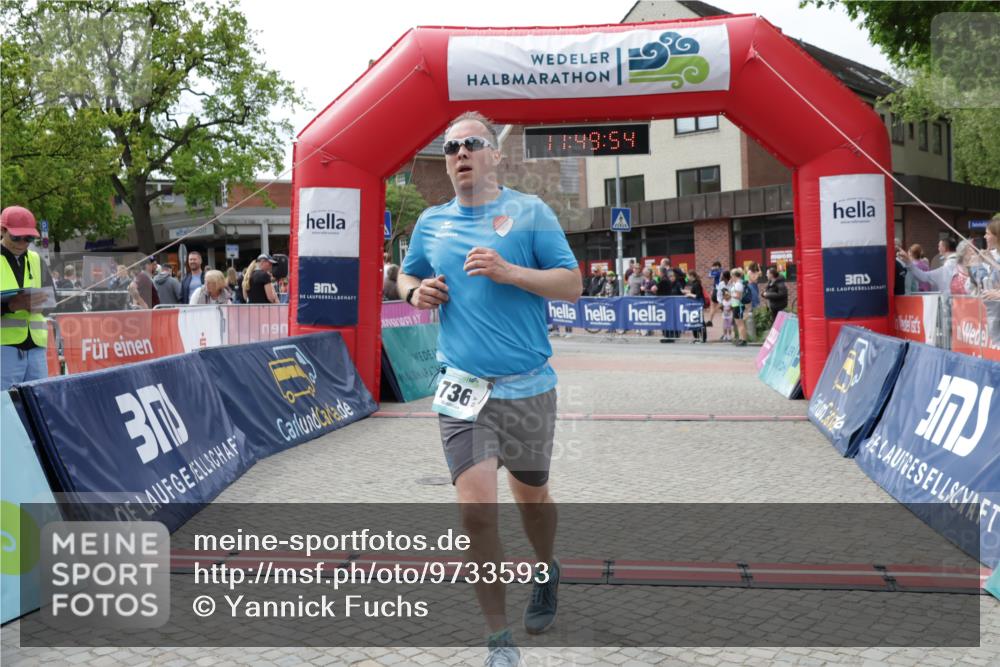 10.05.2026 - 8. Wedeler Halbmarathon Yannick Fuchs http://msf.ph/oto/9733593 10.05.2026 11:49:52 Ziel 736 meine-sportfotos.de