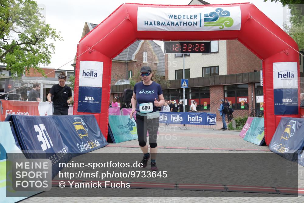 10.05.2026 - 8. Wedeler Halbmarathon Yannick Fuchs http://msf.ph/oto/9733645 10.05.2026 12:32:24 Ziel 163, 600 meine-sportfotos.de
