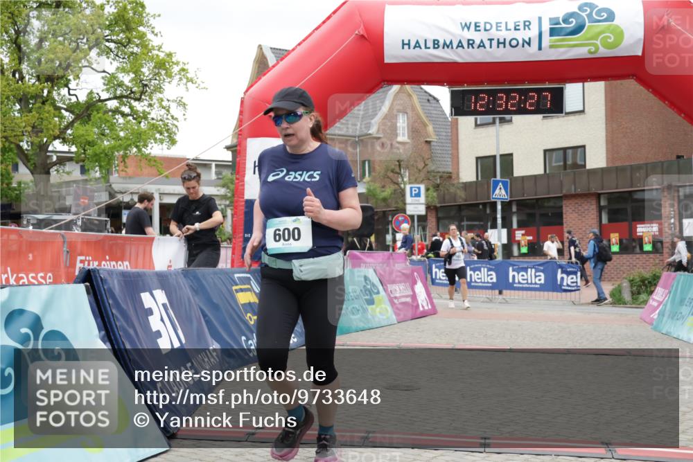 10.05.2026 - 8. Wedeler Halbmarathon Yannick Fuchs http://msf.ph/oto/9733648 10.05.2026 12:32:25 Ziel 163, 600 meine-sportfotos.de