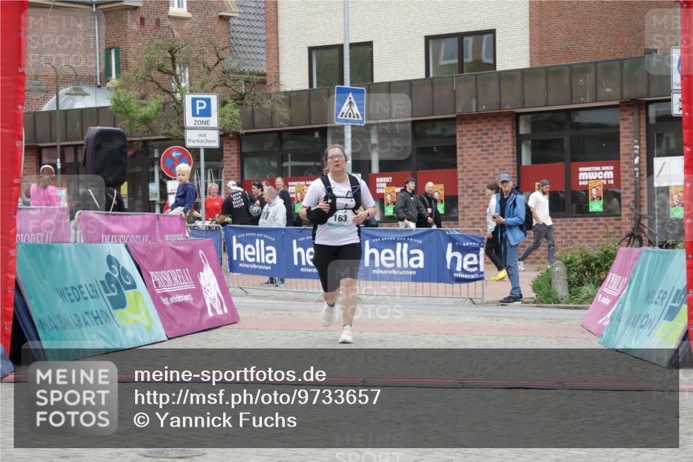 10.05.2026 - 8. Wedeler Halbmarathon Yannick Fuchs http://msf.ph/oto/9733657 10.05.2026 12:32:27 Ziel 163, 600 meine-sportfotos.de