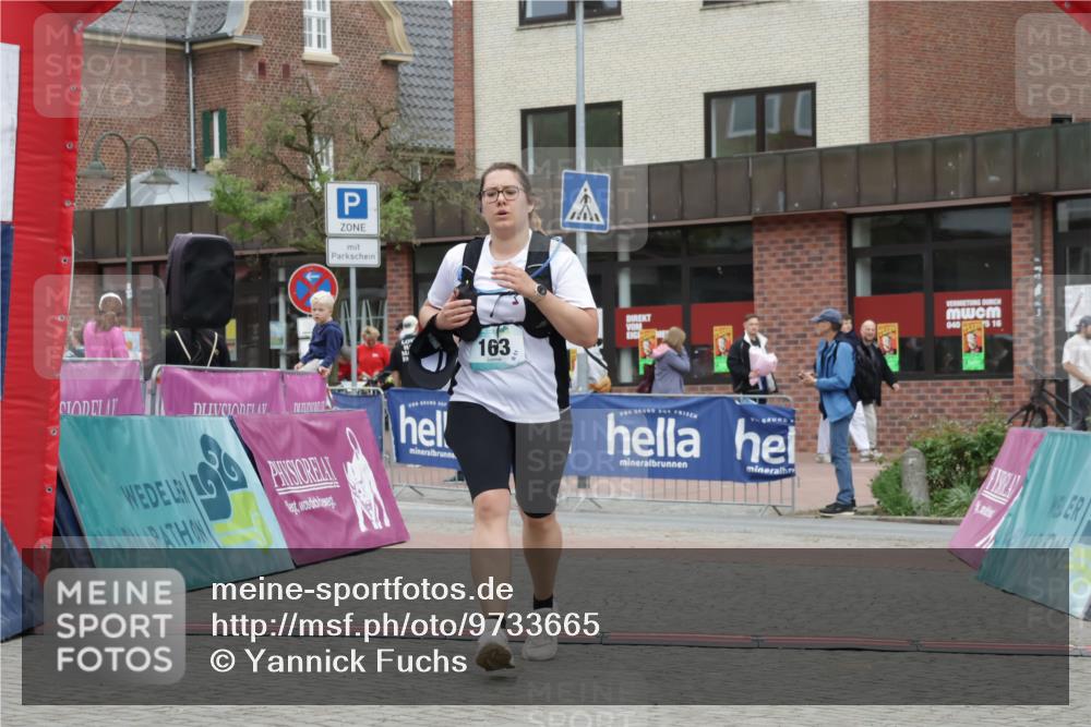 10.05.2026 - 8. Wedeler Halbmarathon Yannick Fuchs http://msf.ph/oto/9733665 10.05.2026 12:32:29 Ziel 163, 600 meine-sportfotos.de