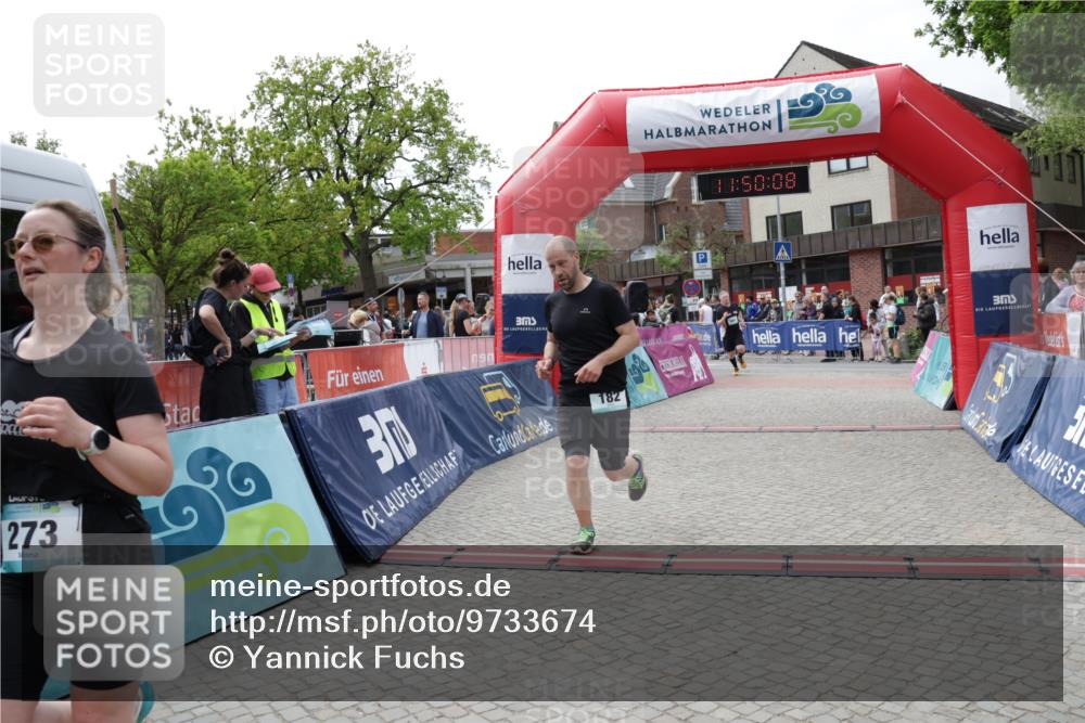 10.05.2026 - 8. Wedeler Halbmarathon Yannick Fuchs http://msf.ph/oto/9733674 10.05.2026 11:50:06 Ziel 182, 273, 965 meine-sportfotos.de