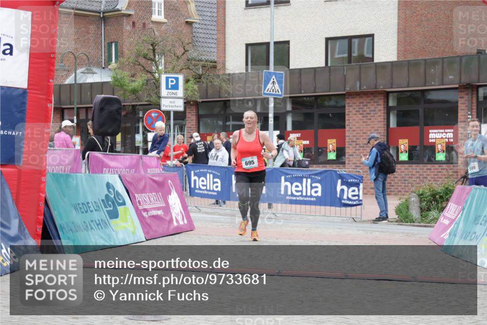 10.05.2026 - 8. Wedeler Halbmarathon Yannick Fuchs http://msf.ph/oto/9733681 10.05.2026 12:32:35 Ziel 695 meine-sportfotos.de