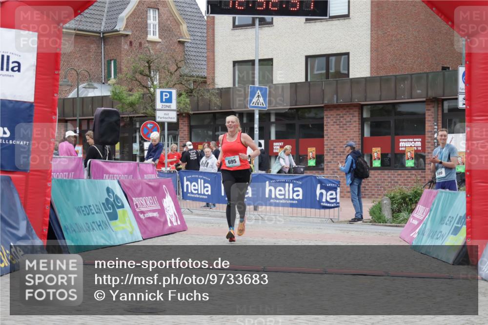 10.05.2026 - 8. Wedeler Halbmarathon Yannick Fuchs http://msf.ph/oto/9733683 10.05.2026 12:32:35 Ziel 695 meine-sportfotos.de
