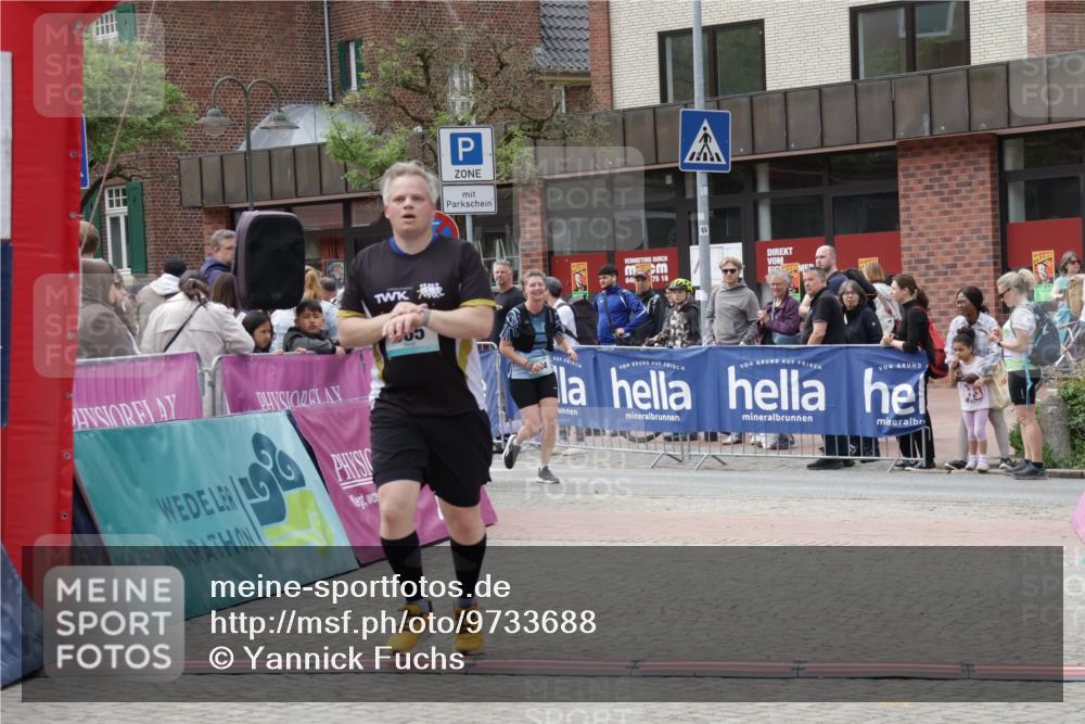 10.05.2026 - 8. Wedeler Halbmarathon Yannick Fuchs http://msf.ph/oto/9733688 10.05.2026 11:50:09 Ziel 182, 273, 664, 665, 965 meine-sportfotos.de