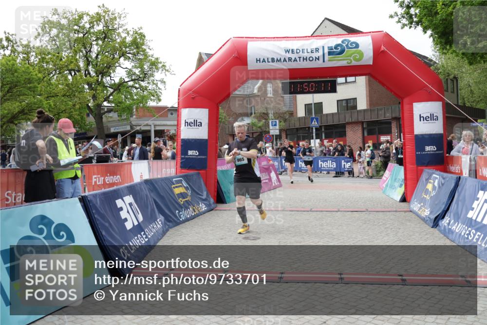 10.05.2026 - 8. Wedeler Halbmarathon Yannick Fuchs http://msf.ph/oto/9733701 10.05.2026 11:50:09 Ziel 182, 273, 664, 665, 965 meine-sportfotos.de
