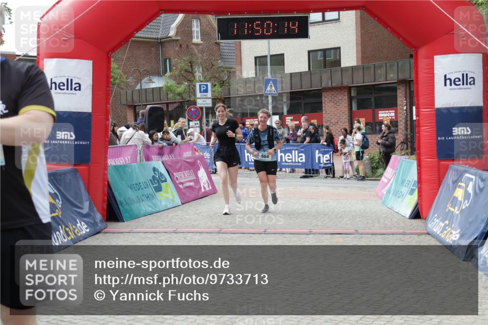 10.05.2026 - 8. Wedeler Halbmarathon Yannick Fuchs http://msf.ph/oto/9733713 10.05.2026 11:50:12 Ziel 664, 665, 965 meine-sportfotos.de