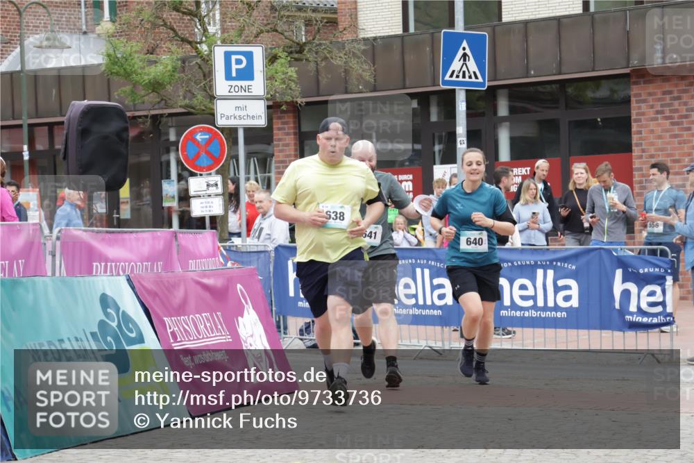 10.05.2026 - 8. Wedeler Halbmarathon Yannick Fuchs http://msf.ph/oto/9733736 10.05.2026 12:34:03 Ziel 638, 640 meine-sportfotos.de