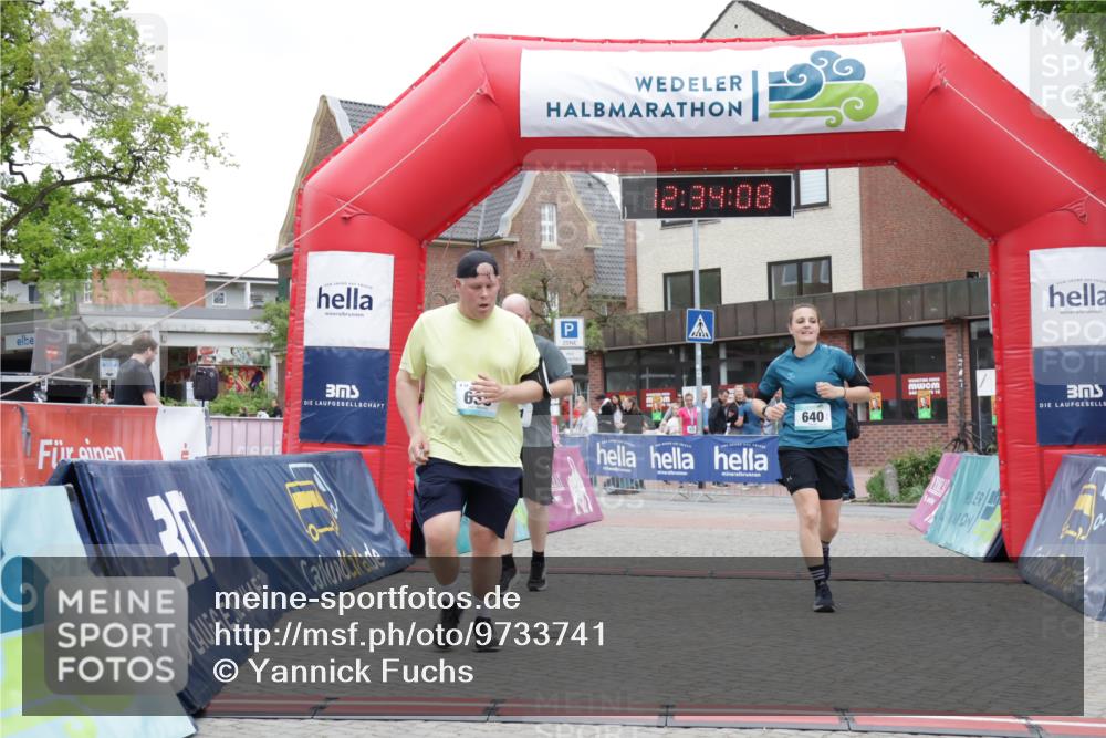 10.05.2026 - 8. Wedeler Halbmarathon Yannick Fuchs http://msf.ph/oto/9733741 10.05.2026 12:34:06 Ziel 638, 640 meine-sportfotos.de