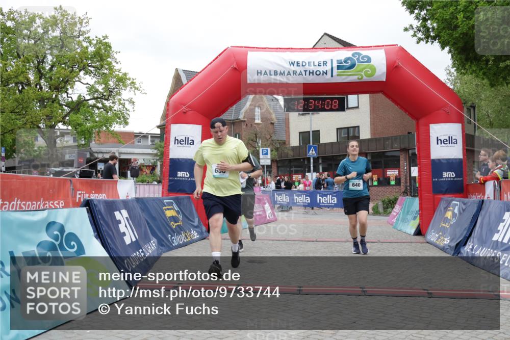 10.05.2026 - 8. Wedeler Halbmarathon Yannick Fuchs http://msf.ph/oto/9733744 10.05.2026 12:34:06 Ziel 638, 640 meine-sportfotos.de
