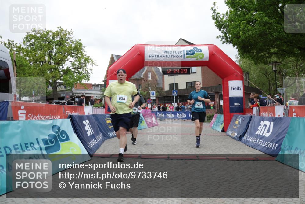 10.05.2026 - 8. Wedeler Halbmarathon Yannick Fuchs http://msf.ph/oto/9733746 10.05.2026 12:34:07 Ziel 528, 638, 640, 2177 meine-sportfotos.de