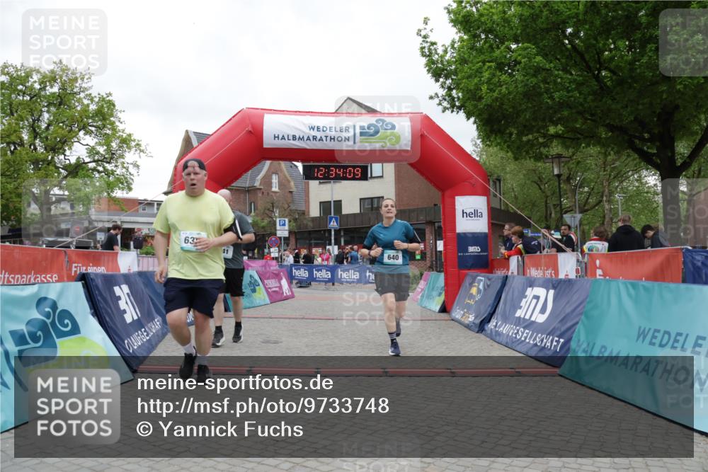 10.05.2026 - 8. Wedeler Halbmarathon Yannick Fuchs http://msf.ph/oto/9733748 10.05.2026 12:34:07 Ziel 528, 638, 640, 2177 meine-sportfotos.de