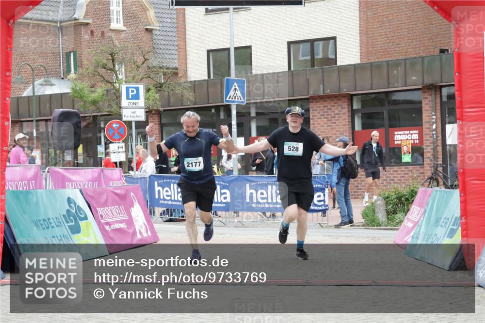 10.05.2026 - 8. Wedeler Halbmarathon Yannick Fuchs http://msf.ph/oto/9733769 10.05.2026 12:34:10 Ziel 528, 638, 640, 2177 meine-sportfotos.de