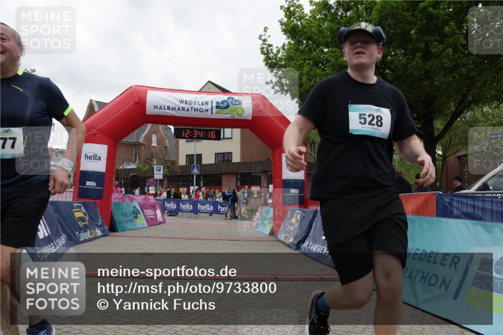 10.05.2026 - 8. Wedeler Halbmarathon Yannick Fuchs http://msf.ph/oto/9733800 10.05.2026 12:34:14 Ziel 528, 2177 meine-sportfotos.de