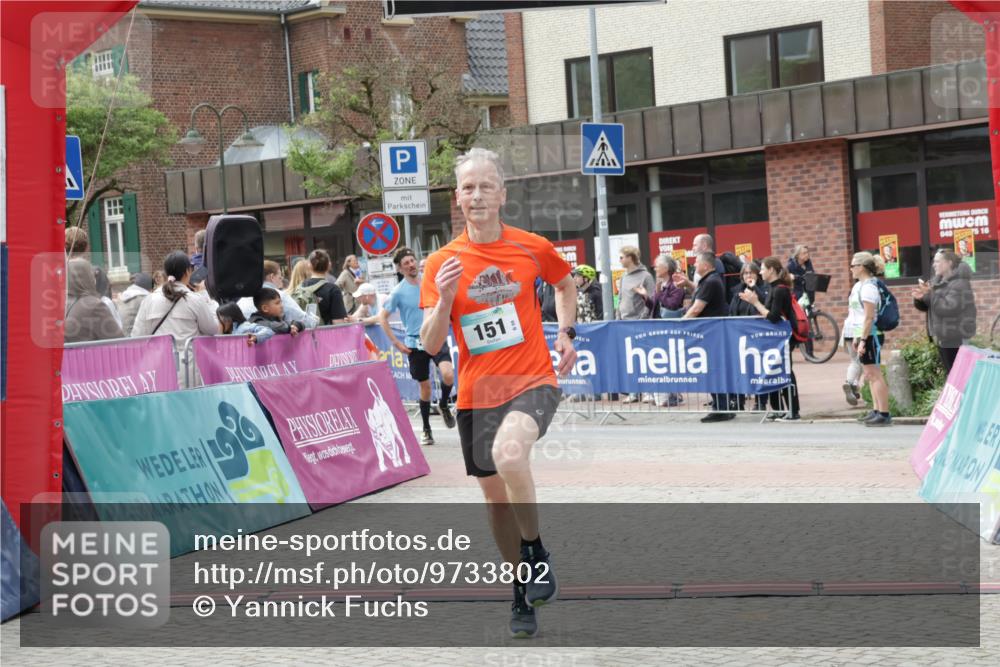 10.05.2026 - 8. Wedeler Halbmarathon Yannick Fuchs http://msf.ph/oto/9733802 10.05.2026 11:50:25 Ziel 130, 151, 2037, 2207 meine-sportfotos.de