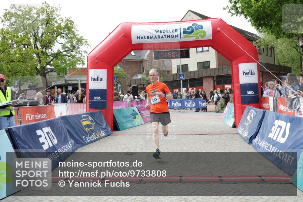 10.05.2026 - 8. Wedeler Halbmarathon Yannick Fuchs http://msf.ph/oto/9733808 10.05.2026 11:50:25 Ziel 130, 151, 2037, 2207 meine-sportfotos.de