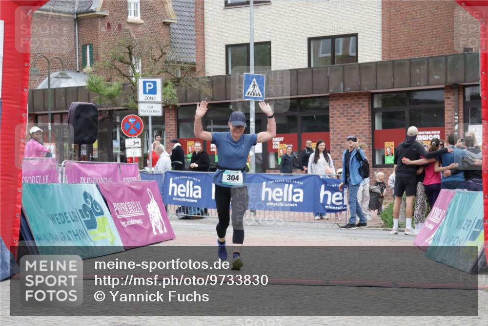 10.05.2026 - 8. Wedeler Halbmarathon Yannick Fuchs http://msf.ph/oto/9733830 10.05.2026 12:34:41 Ziel 304 meine-sportfotos.de
