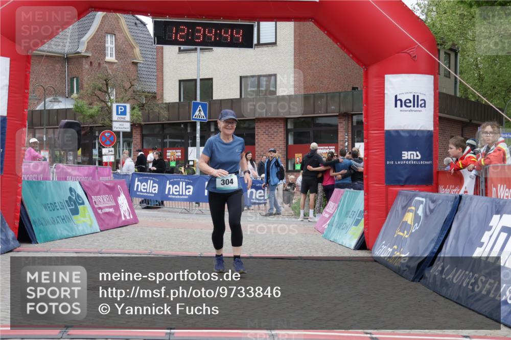 10.05.2026 - 8. Wedeler Halbmarathon Yannick Fuchs http://msf.ph/oto/9733846 10.05.2026 12:34:42 Ziel 304 meine-sportfotos.de