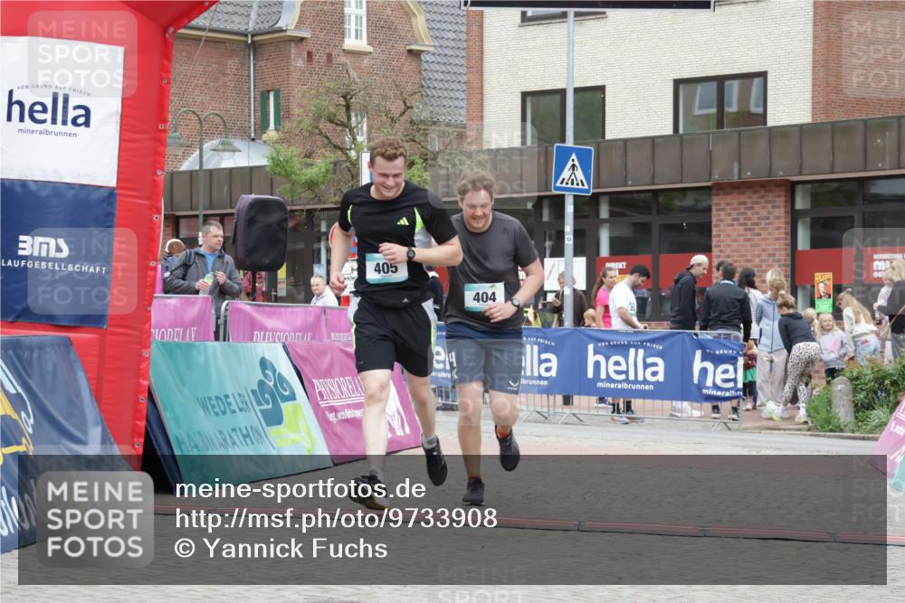 10.05.2026 - 8. Wedeler Halbmarathon Yannick Fuchs http://msf.ph/oto/9733908 10.05.2026 12:35:07 Ziel 404, 405 meine-sportfotos.de