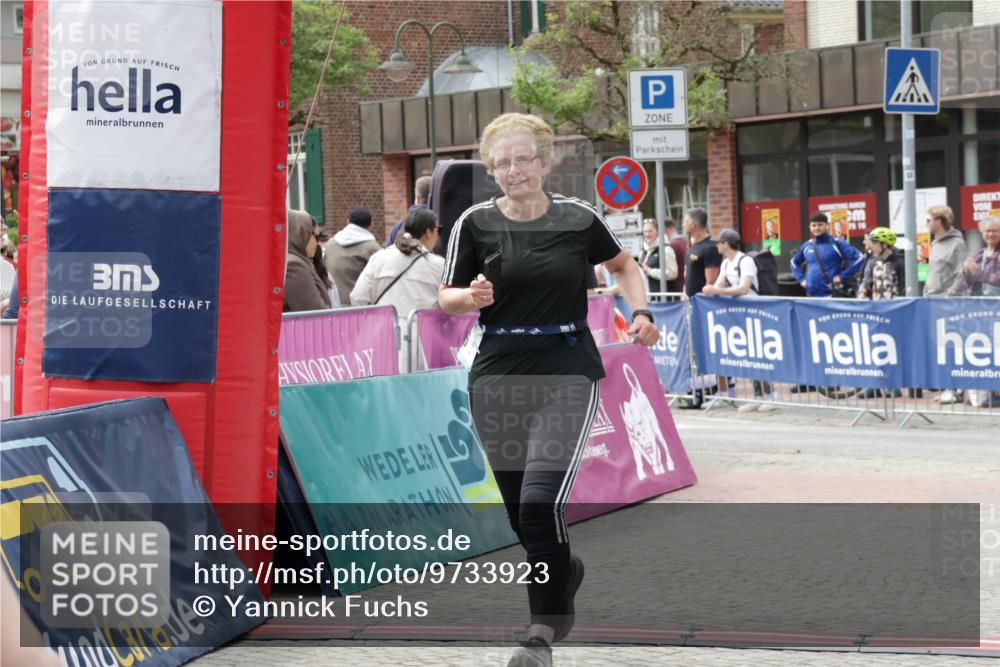 10.05.2026 - 8. Wedeler Halbmarathon Yannick Fuchs http://msf.ph/oto/9733923 10.05.2026 11:50:45 Ziel 36, 596, 606 meine-sportfotos.de