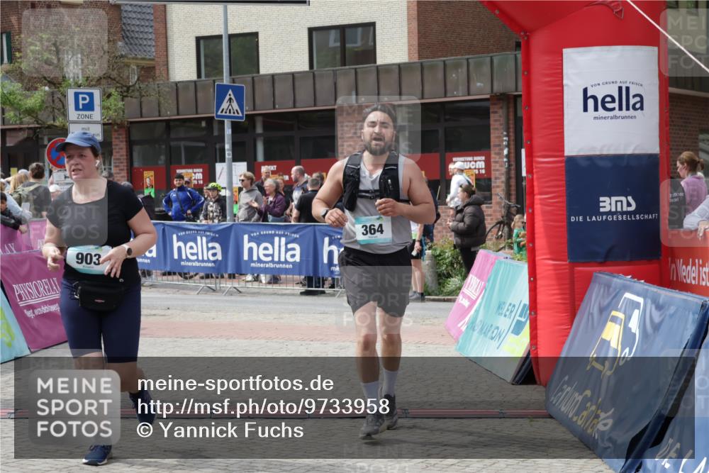 10.05.2026 - 8. Wedeler Halbmarathon Yannick Fuchs http://msf.ph/oto/9733958 10.05.2026 11:50:51 Ziel 364, 903 meine-sportfotos.de
