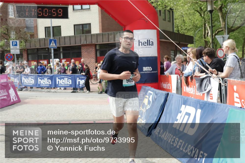 10.05.2026 - 8. Wedeler Halbmarathon Yannick Fuchs http://msf.ph/oto/9733995 10.05.2026 11:50:58 Ziel 94, 905 meine-sportfotos.de
