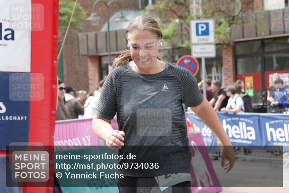 10.05.2026 - 8. Wedeler Halbmarathon Yannick Fuchs http://msf.ph/oto/9734036 10.05.2026 11:51:15 Ziel 249, 2043 meine-sportfotos.de