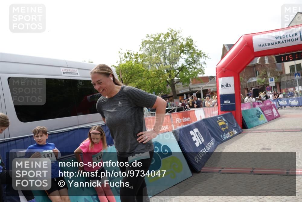 10.05.2026 - 8. Wedeler Halbmarathon Yannick Fuchs http://msf.ph/oto/9734047 10.05.2026 11:51:18 Ziel 249 meine-sportfotos.de
