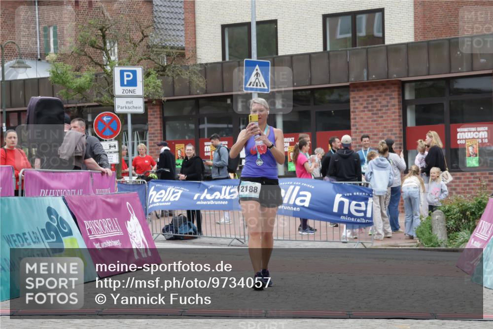 10.05.2026 - 8. Wedeler Halbmarathon Yannick Fuchs http://msf.ph/oto/9734057 10.05.2026 12:37:07 Ziel 2189 meine-sportfotos.de