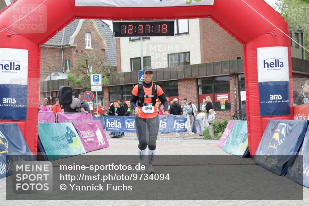 10.05.2026 - 8. Wedeler Halbmarathon Yannick Fuchs http://msf.ph/oto/9734094 10.05.2026 12:37:16 Ziel 499 meine-sportfotos.de