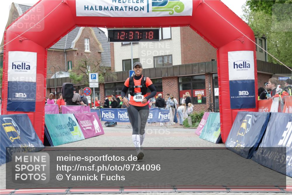 10.05.2026 - 8. Wedeler Halbmarathon Yannick Fuchs http://msf.ph/oto/9734096 10.05.2026 12:37:16 Ziel 499 meine-sportfotos.de