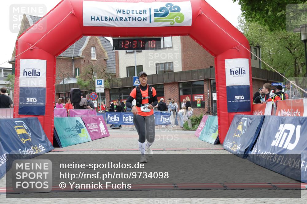 10.05.2026 - 8. Wedeler Halbmarathon Yannick Fuchs http://msf.ph/oto/9734098 10.05.2026 12:37:16 Ziel 499 meine-sportfotos.de