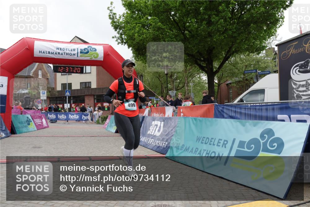 10.05.2026 - 8. Wedeler Halbmarathon Yannick Fuchs http://msf.ph/oto/9734112 10.05.2026 12:37:18 Ziel 499 meine-sportfotos.de