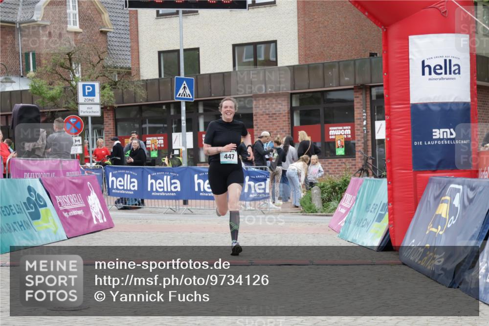 10.05.2026 - 8. Wedeler Halbmarathon Yannick Fuchs http://msf.ph/oto/9734126 10.05.2026 12:37:24 Ziel 104 meine-sportfotos.de