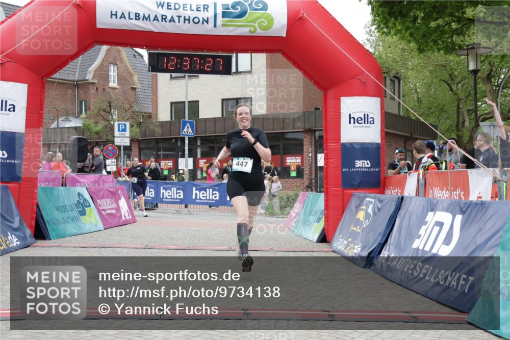 10.05.2026 - 8. Wedeler Halbmarathon Yannick Fuchs http://msf.ph/oto/9734138 10.05.2026 12:37:25 Ziel 104 meine-sportfotos.de